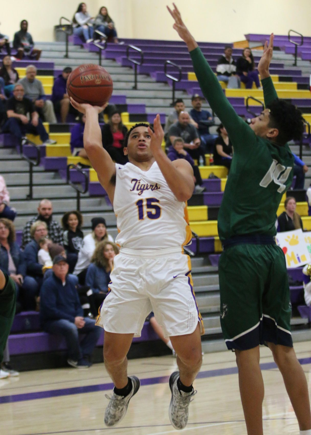 Tigers fight past shooting woes, down Miners